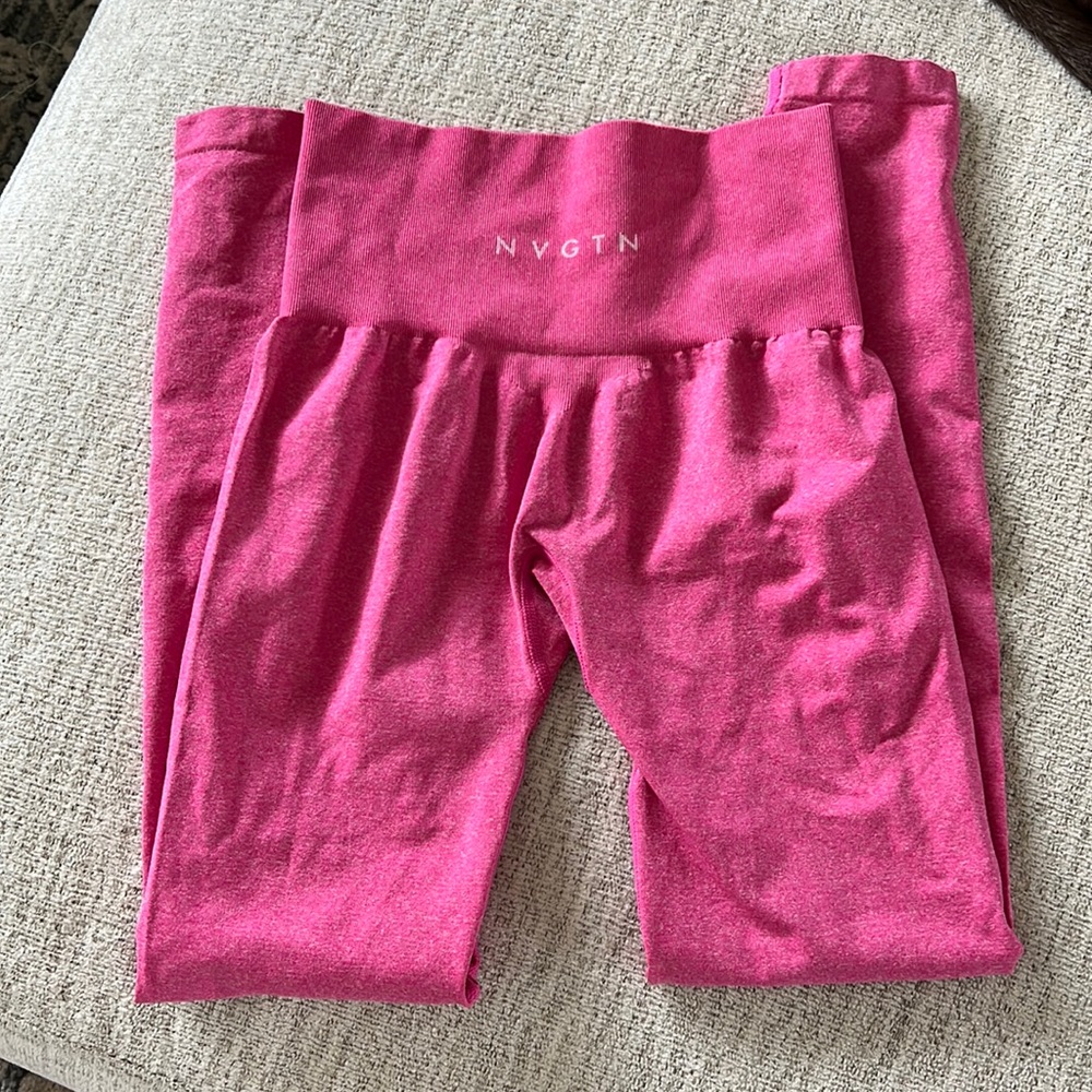 NWOT NVGTN Workout leggings